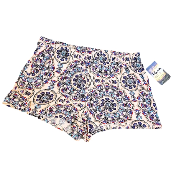 BeBop Pants - BEBOP | Women's Pink mandala medallion pattern shorts. NWT